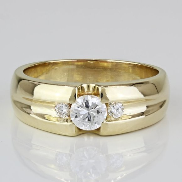 Vintage 14K Yellow Gold Three-Stone Diamond Anniversary / Wedding Band Ring - Picture 1 of 11